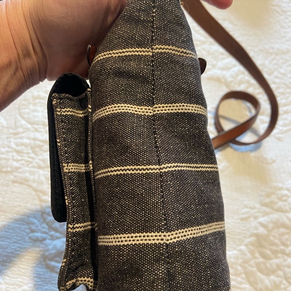 Fossil Striped Brown and Gray Crossbody Bag - Picture 12 of 13